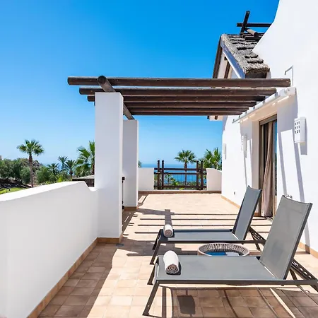Hotel Terrazas De Abama 5*