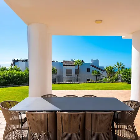 Hotel Terrazas De Abama 5*