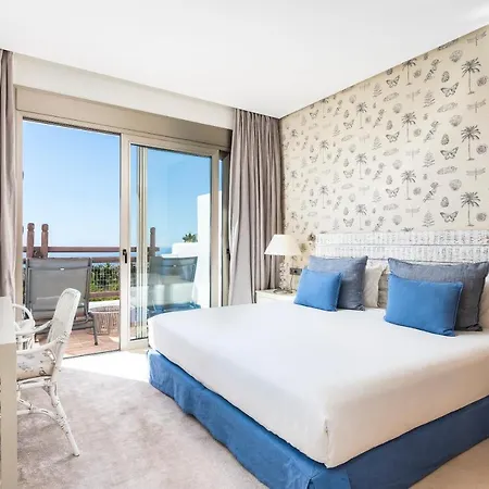 Hotel Terrazas De Abama